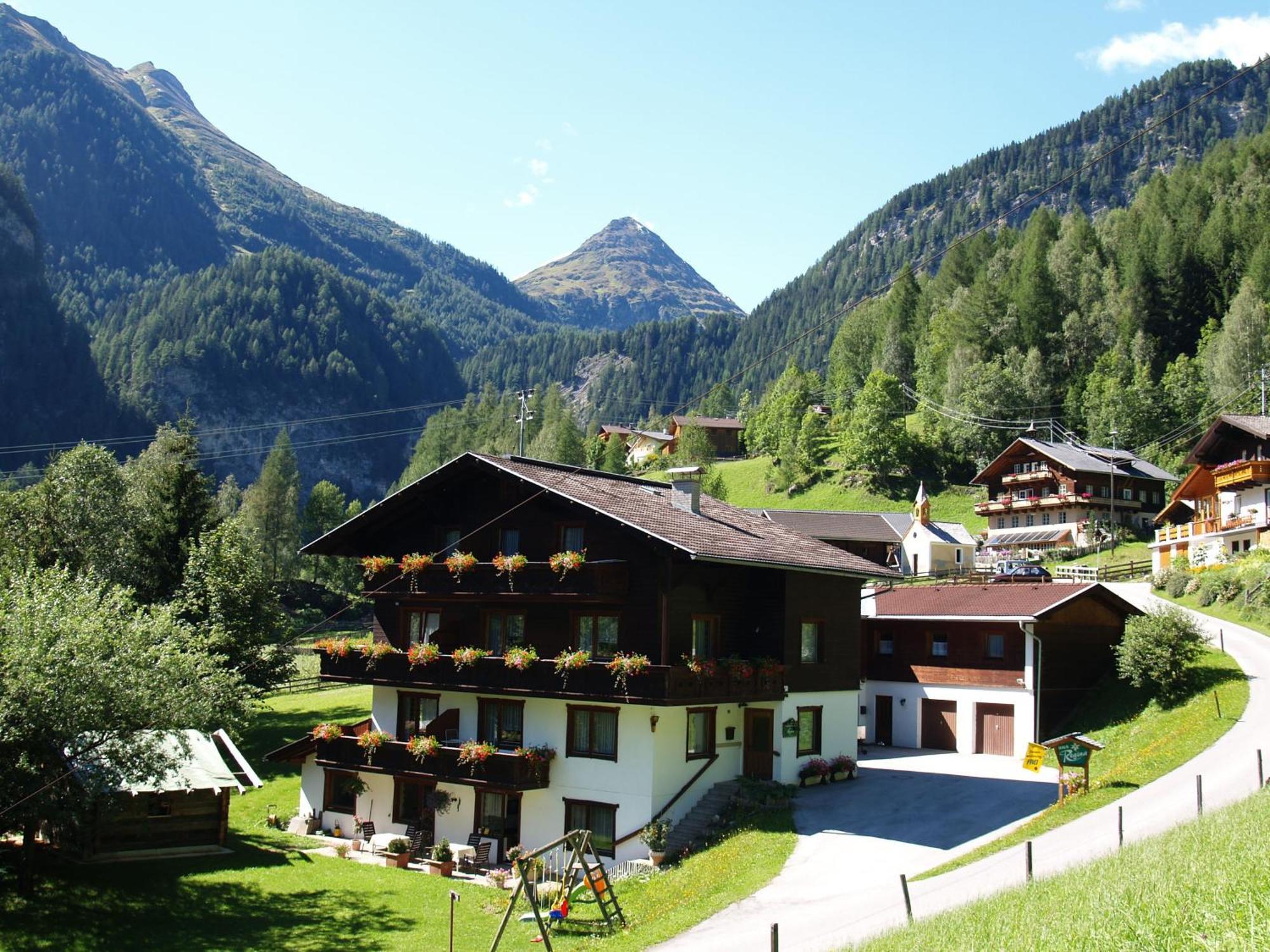 Alm-Apartments Heiligenblut Extérieur photo
