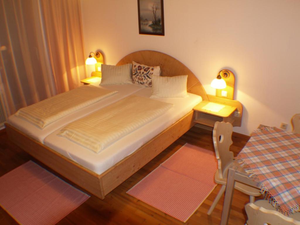 Alm-Apartments Heiligenblut Chambre photo