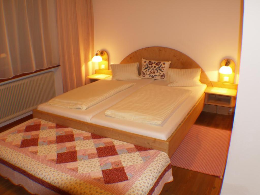 Alm-Apartments Heiligenblut Chambre photo